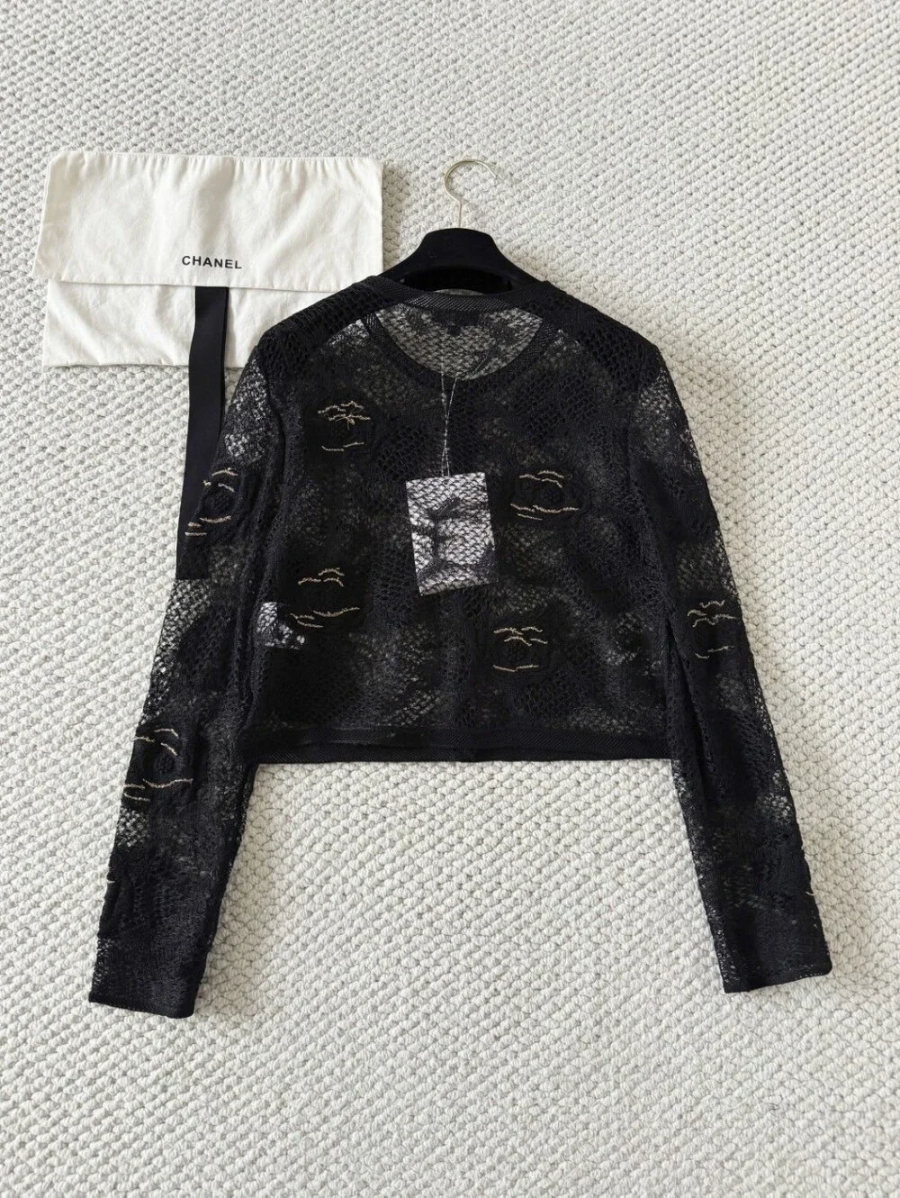 CHANEL never buttons lace